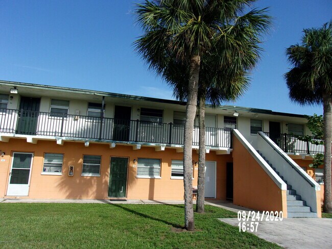 Primary Photo - 1713 Dixon Blvd