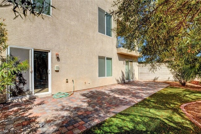 Building Photo - 10700 Shasta Glow Ct