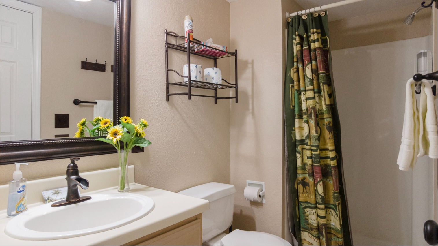 Building Photo - 420 Fall Creek Dr