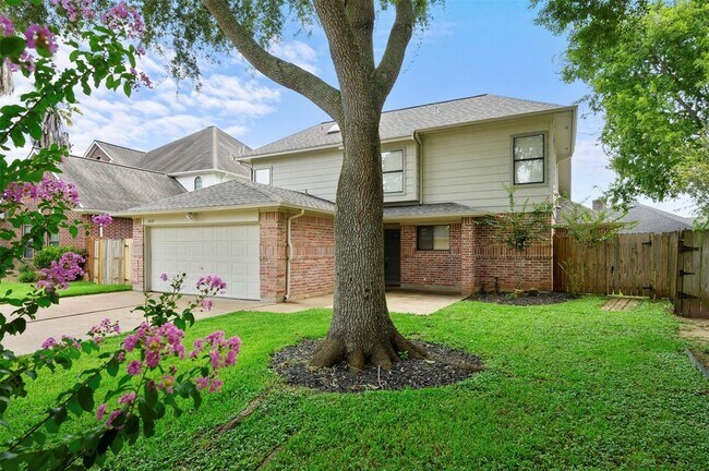 Building Photo - 3807 Cedar Valley Dr