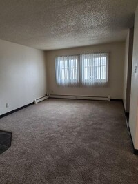 Building Photo - 3 bedroom in Billings MT 59102