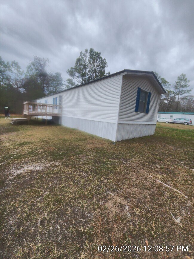 Building Photo - 19 Whispering Pines Cir