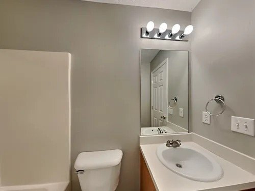 Building Photo - 7051 Calderwood Dr