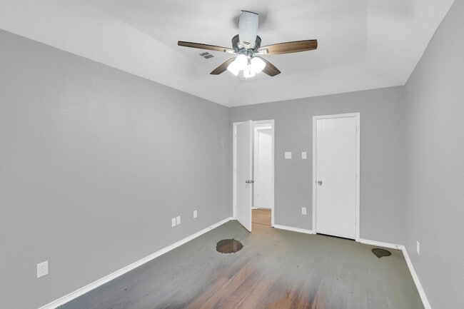 Building Photo - 2520 Fatima Ave