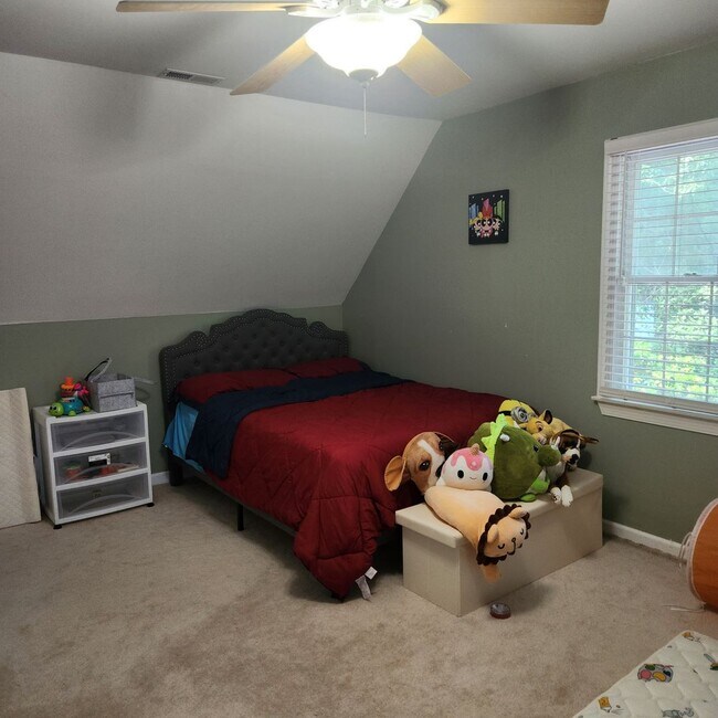 Building Photo - 32 Little Florida Road, Poquoson, VA - Ava...