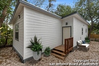 Building Photo - 212 Mclane St