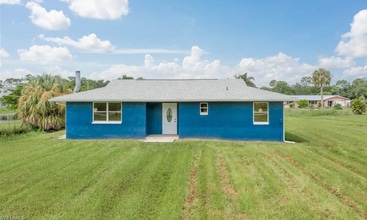 Building Photo - 19291 Skipper Rd