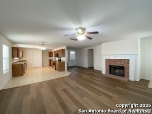 Building Photo - 12626 Sunny Wonder