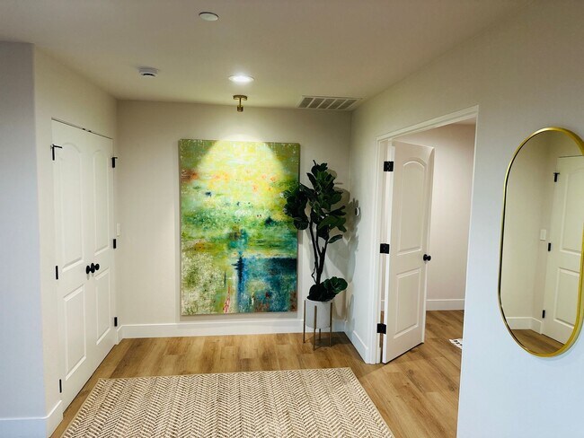 Building Photo - Gorgeous Custom Camas Home