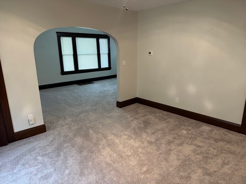 Building Photo - 11916 Browning Ave