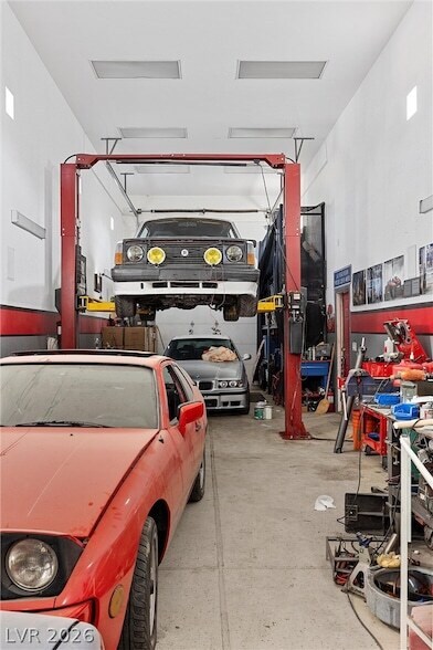 Building Photo - 7520 Sisk Rd