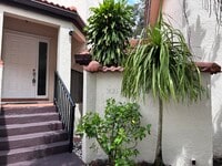 Building Photo - 9121 W Sunrise Blvd