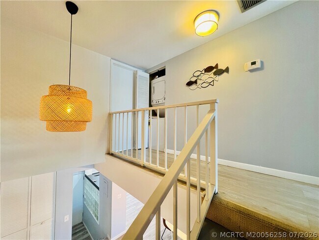 Building Photo - 11000 S Ocean Dr