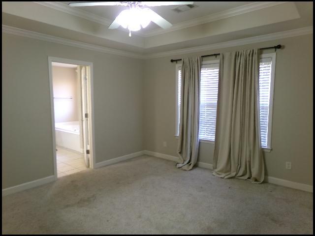 Building Photo - 31 Congressional Dr