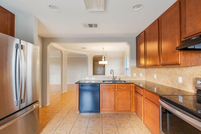 Building Photo - 11532 Ashbrook Dr