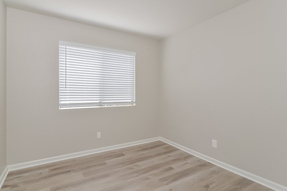 Building Photo - 7107 S Rhapsody Ln