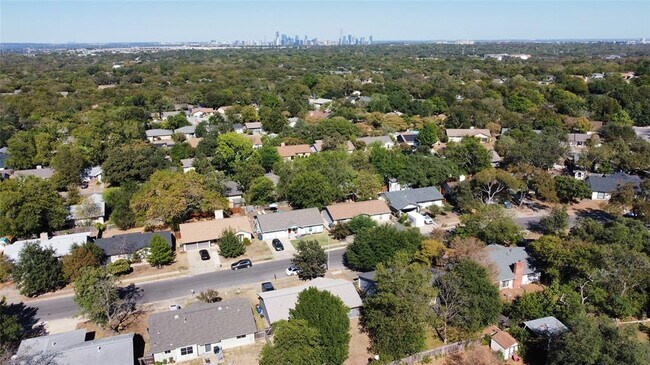 Building Photo - 2509 Cockburn Dr