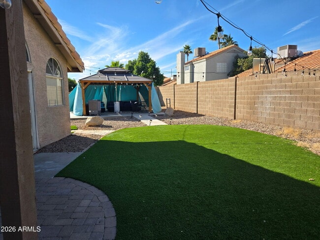 Building Photo - 4222 E Muirwood Dr