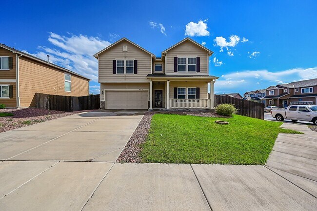 Building Photo - $2,395 - 3-Bed Home with Updated Features ...