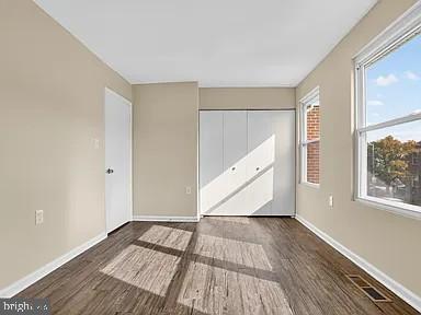 Building Photo - 814 Showell Ct