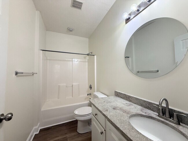 Building Photo - 5011 Harvest Dr