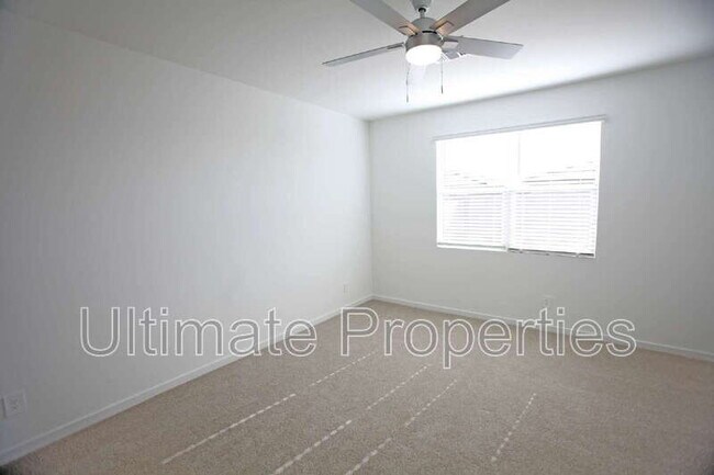 Building Photo - 17655 W Monroe St