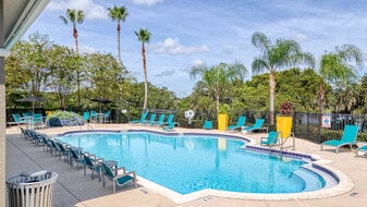 Building Photo - ARIUM Lakeview