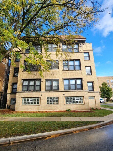 Building Photo - 1714 W Jonquil Terrace