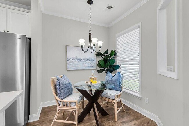 Building Photo - 214 Garden Gate Wy