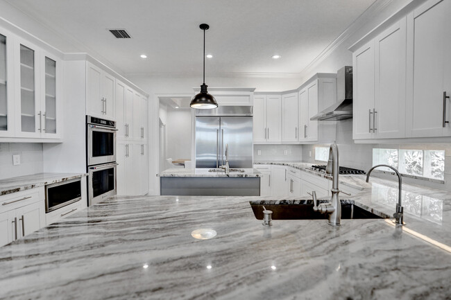 Building Photo - 9210 Equus Cir