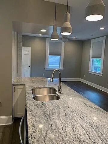 Building Photo - 2119 Grandin Rd