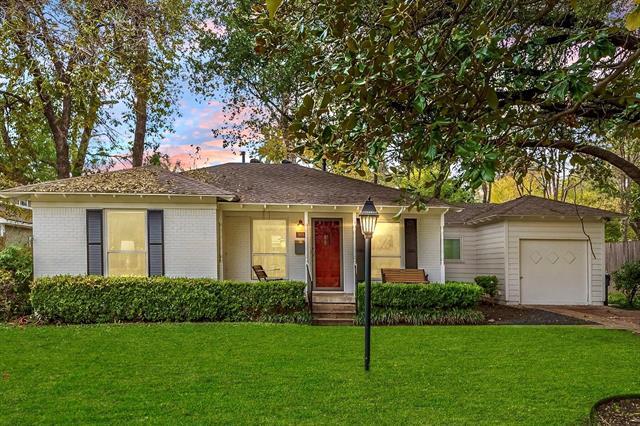 Building Photo - 3808 Shorecrest Dr