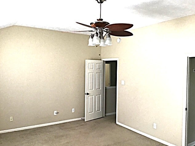 Building Photo - 7010 Durango Dr