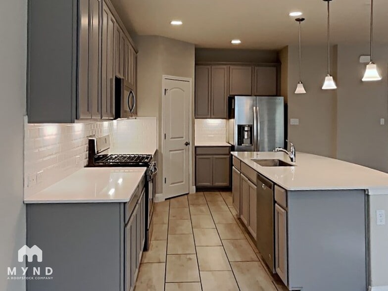 Building Photo - 1051 Kenney Fort Crossing