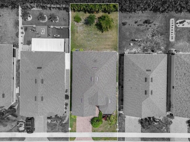 Building Photo - 8932 Excelsior Loop