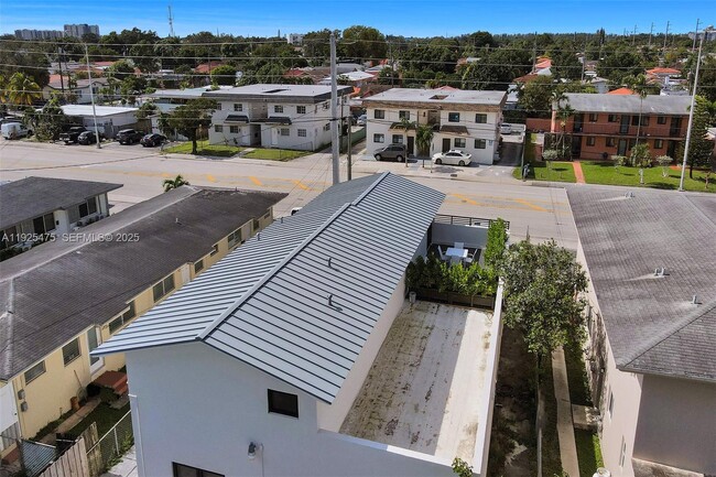 Building Photo - 243 NW 57th Ave