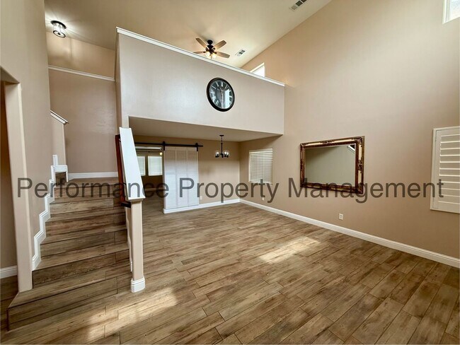 Building Photo - Spacious 5 Bed/3 Bath + Office in SW Bakersfield w/ RBP & $0 Deposit Option