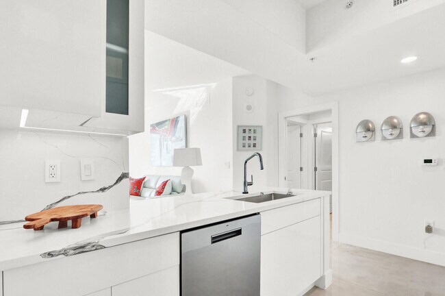 Building Photo - 450 N Federal Hwy