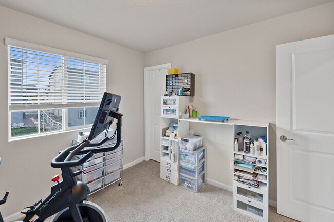 Building Photo - 5137 Blue Lunar Ln