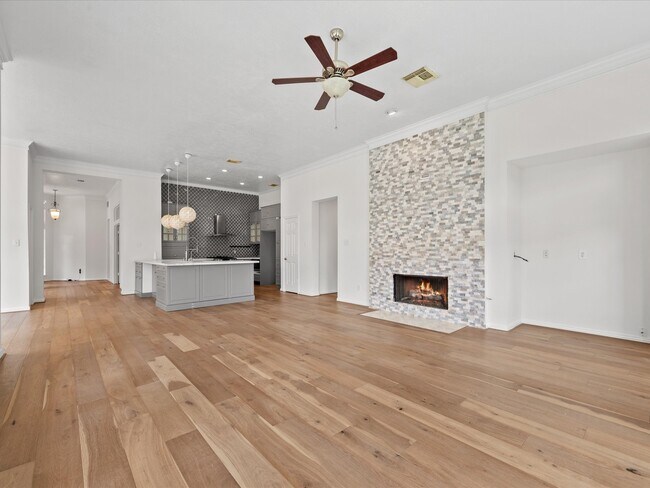 Building Photo - 1523 Orchard Park Dr