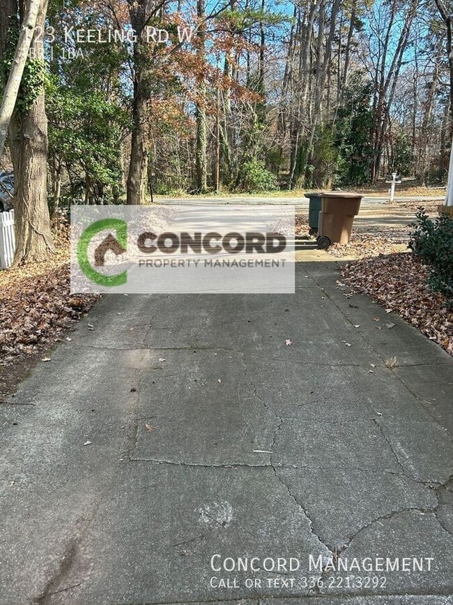 Building Photo - 123 Keeling Rd W