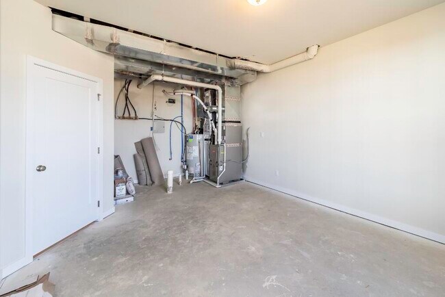 Building Photo - 2843 Hardwick Rd
