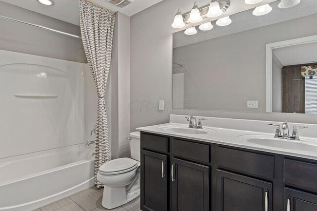 Building Photo - 5912 Danann Dr