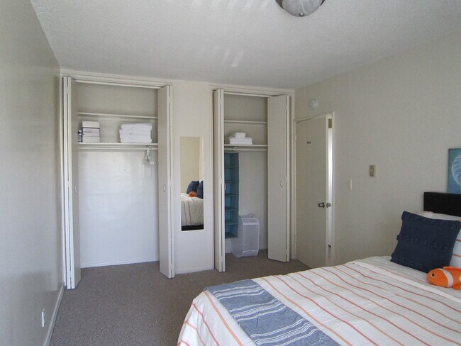 Building Photo - 707 Hermosa Ave