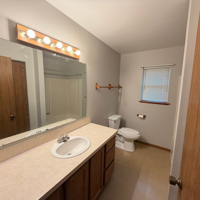 Building Photo - Two Bedroom with Washer/Dryer hook ups!