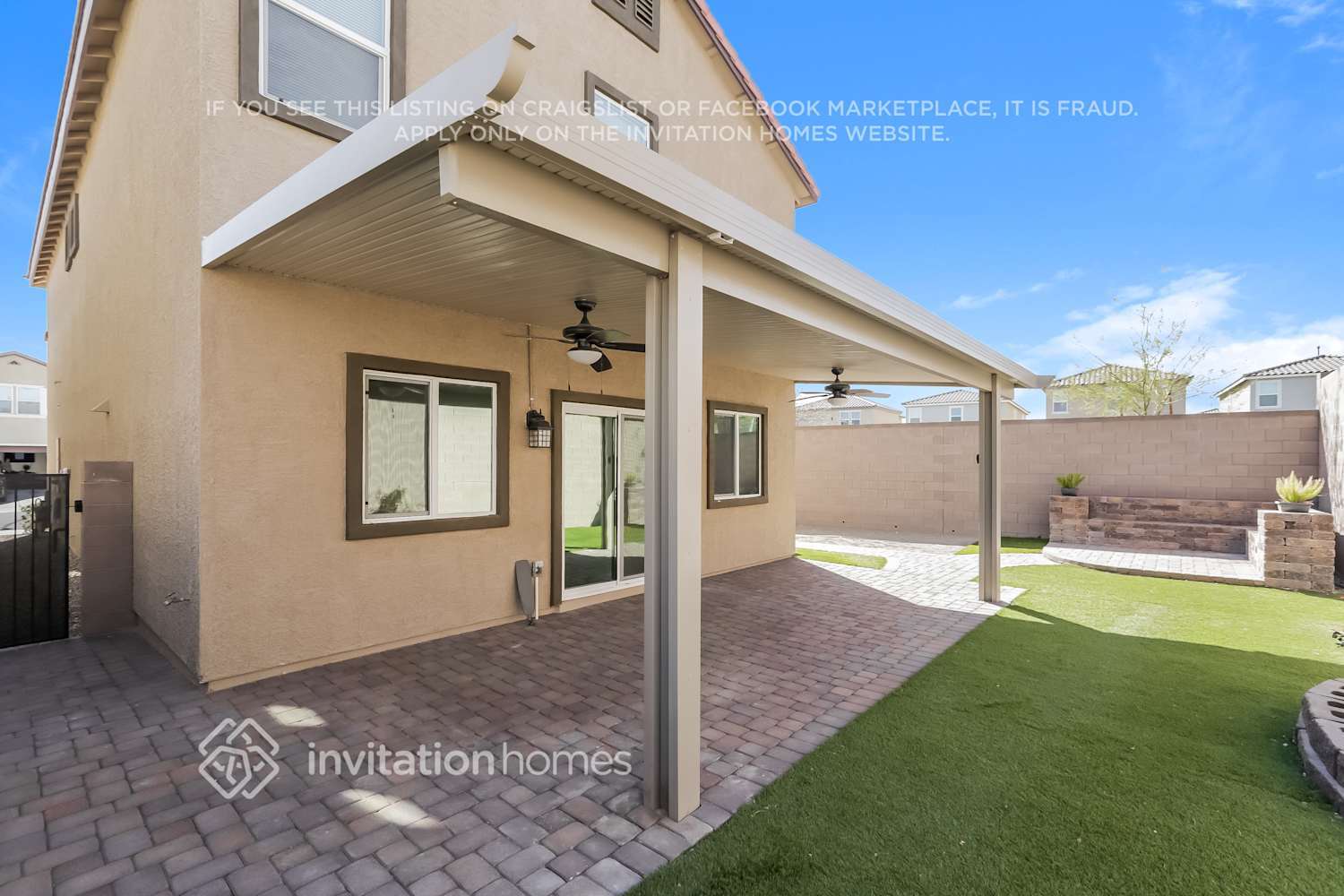 Building Photo - 9291 S Park St