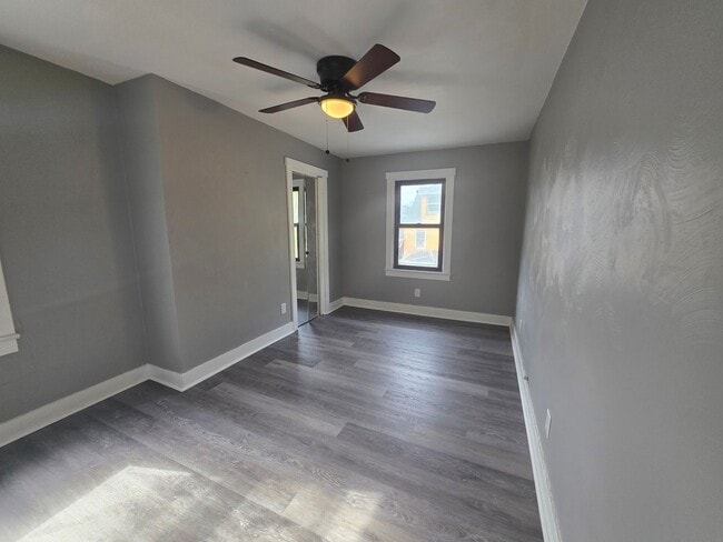 Building Photo - Newly updated 3 bedroom 1 bath house in Upper Hill!