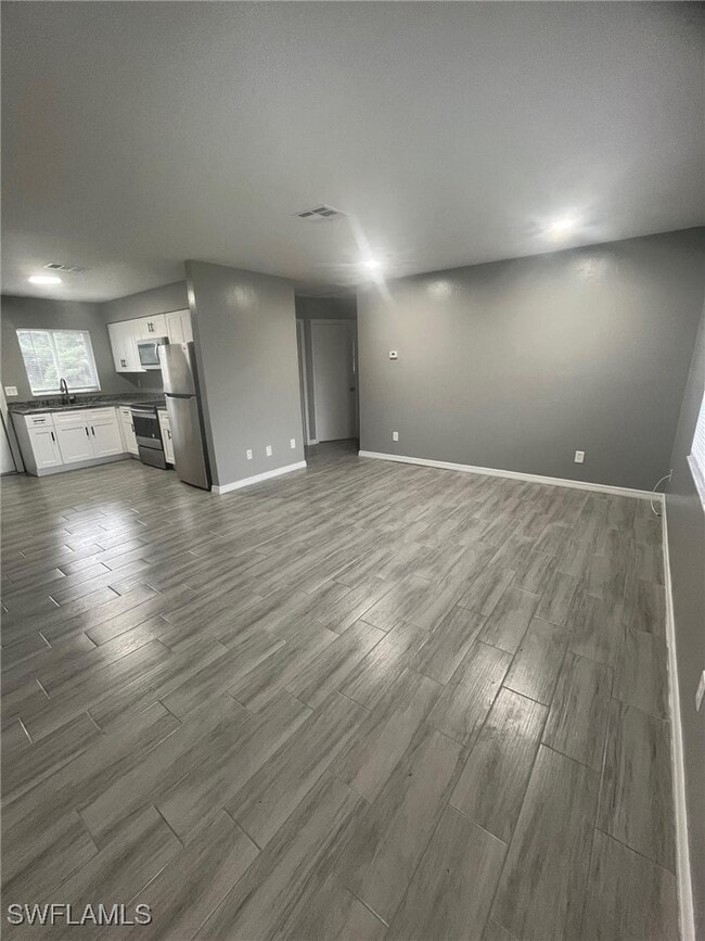 Building Photo - 119 Gordon Ave S