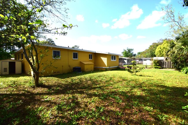 Building Photo - Wonderful Home in the Heart of My Old Arli...