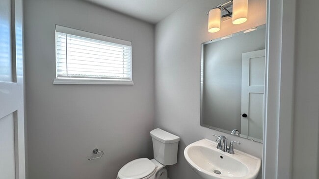 Building Photo - 7647 Stones Throw Dr